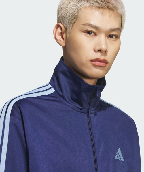 adidas(アディダス)の「スタジアム トリコット ルーズフィット トラックトップ(ジャージ) / アディダス adidas(ジャージ・メンズ・ブルー・XX-LARGE/3XL/LARGE/MEDIUM/SMALL/X-LARGE/X-SMALL)」の5枚目の写真