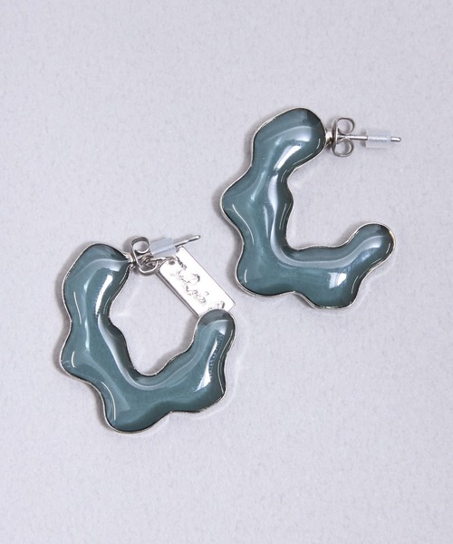 The Rule(ザルール)の「The Rule ザルール: CLOUD pierced earrings ピアス(ピアス(両耳用)・レディース・ベージュ/インディゴブルー/ライトブルー/クリア・FREE)」の4枚目の写真
