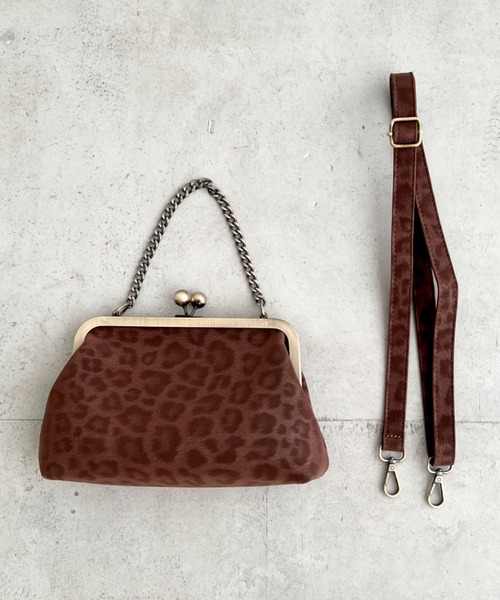 Loueme(ルエム)の「【クロコ・レオパード】ヴィンテージライク2WAYがま口バッグ(ハンドバッグ・レディース・ブラック系その他/グレイッシュベージュ/ブラック/ブラウン系その他/アイボリー・FREE)」の17枚目の写真