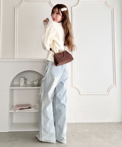 Loueme(ルエム)の「【クロコ・レオパード】ヴィンテージライク2WAYがま口バッグ(ハンドバッグ・レディース・ブラック系その他/グレイッシュベージュ/ブラック/ブラウン系その他/アイボリー・FREE)」の19枚目の写真
