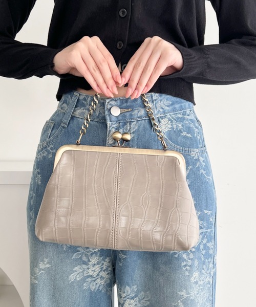 Loueme(ルエム)の「【クロコ・レオパード】ヴィンテージライク2WAYがま口バッグ(ハンドバッグ・レディース・ブラック系その他/グレイッシュベージュ/ブラック/ブラウン系その他/アイボリー・FREE)」の16枚目の写真