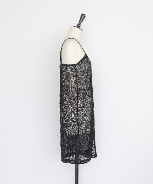 cheriella（シェリエラ）の「【cheriella】レースレイヤードビスチェ　LACE LAYERED BUSTIER（キャミソール・レディース・ブラック/アイボリー・FREE）」の6枚目の写真