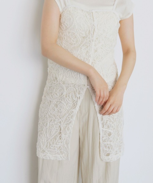 cheriella（シェリエラ）の「【cheriella】レースレイヤードビスチェ　LACE LAYERED BUSTIER（キャミソール・レディース・ブラック/アイボリー・FREE）」の17枚目の写真