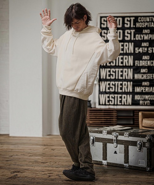 CAMBIO(カンビオ)の「mp15329- Herringbone Balloon Two Tuck Pants ヘリンボーンバルーン2タックパンツ(CAM26AW-009)(その他パンツ・メンズ・ブラック系その他/ブラウン系その他/ベージュ系その他・S/M/L)」の20枚目の写真