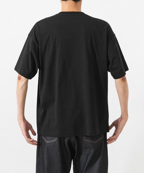 URBAN RESEARCH(アーバンリサーチ)の「thur. logo SHORT-SLEEVE T-SHIRTS(Tシャツ/カットソー・メンズ・ブラック・LARGE/X-LARGE/MEDIUM)」の8枚目の写真