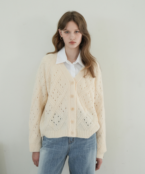 VLETI(ブレッティ)の「Alpaca Punching Knit Cardigan (Cream)(カーディガン/ボレロ・レディース・クリーム・FREE)」の1枚目の写真