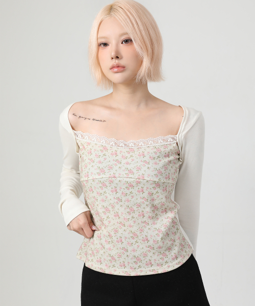 CATTLINE(カトリン)の「レイヤードフローラルTシャツ アイボリー(Tシャツ/カットソー・レディース・アイボリー・FREE)」の3枚目の写真