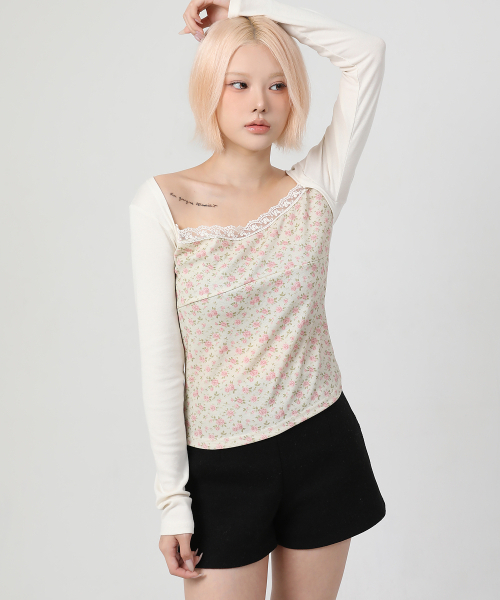 CATTLINE(カトリン)の「レイヤードフローラルTシャツ アイボリー(Tシャツ/カットソー・レディース・アイボリー・FREE)」の4枚目の写真