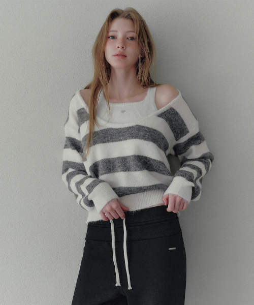 TWEE(トゥウィー)の「アディン レイヤード ダブルバンド ロングワイドパンツ(スウェットパンツ・レディース・ライトグレー/ブラック・FREE)」の5枚目の写真