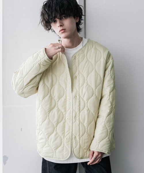 Rocky Monroe(ロッキーモンロー)の「オーバーサイズ M-65中綿キルティングライナーノーカラージャケット(ブルゾン・メンズ・ベージュ/ブラック/オフホワイト/カーキ・XL/L/M)」の5枚目の写真