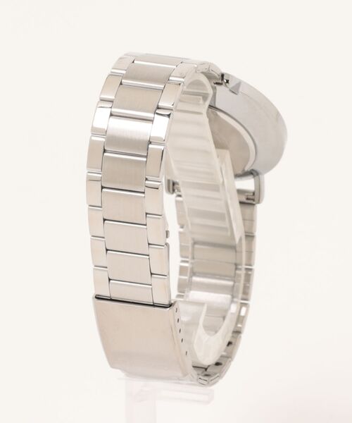 CASIO(カシオ)の「CASIO カシオ/ コンケーブダイヤル 40mm 3針 メタル腕時計 ラウンドフェイス /// MTPメタルシリーズ(アナログ腕時計・メンズ・ブラック×シルバー/シルバー・FREE)」の3枚目の写真