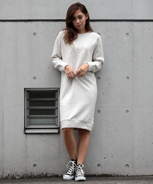 Denime（ドゥニーム）の「スウェットマキシワンピ-BEACH-（ワンピース・レディース・杢グレー/ネイビー/オートミール・FREE）」の9枚目の写真