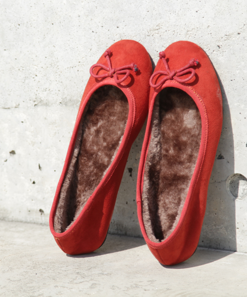 SESTO（セスト）の「インナーファーバレエシューズ（バレエシューズ・レディース・ブラック/グレー系その他/グレイッシュベージュ/マスタード/ブラウン/テラコッタ/ボルドー/レオパード・3L/M/LL/S/L）」の4枚目の写真