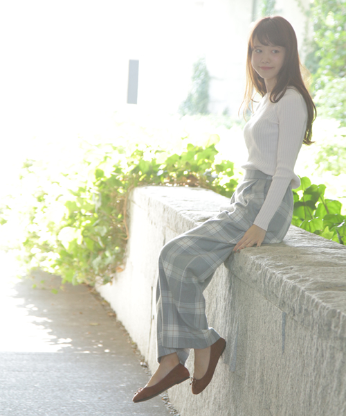 SESTO（セスト）の「インナーファーバレエシューズ（バレエシューズ・レディース・ブラック/グレー系その他/グレイッシュベージュ/マスタード/ブラウン/テラコッタ/ボルドー/レオパード・3L/M/LL/S/L）」の11枚目の写真