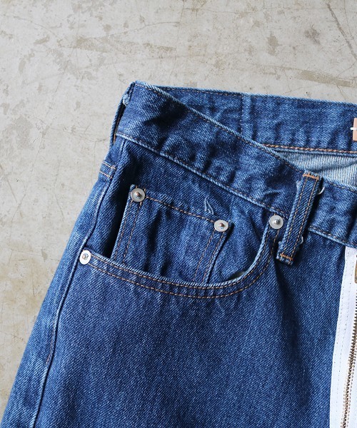 TODAYFUL(トゥデイフル)の「FLOYD'sデニム(デニムパンツ・レディース・ブルー・23inch/24inch/25inch/26inch)」の6枚目の写真