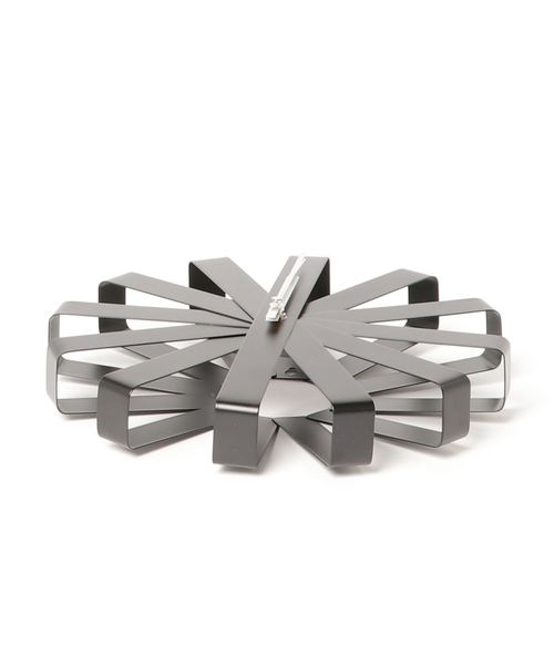 Francfranc（フランフラン）の「フルーリ ウォールクロック M ブラック（掛け時計・レディース・マルチ・FREE）」の3枚目の写真