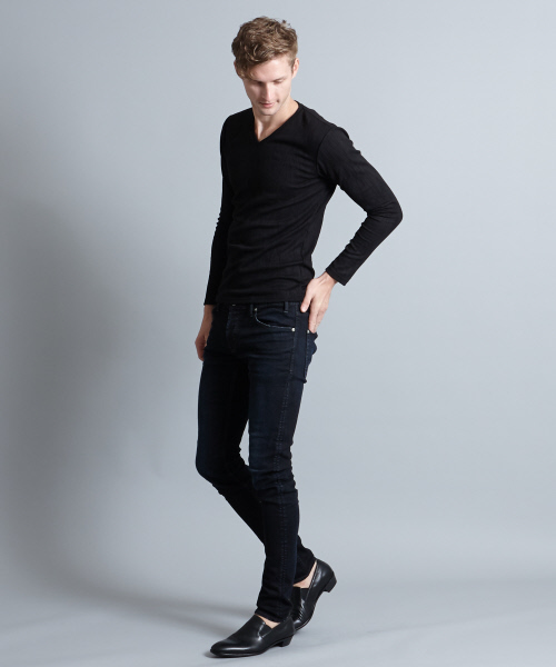 5351 POUR LES HOMMES(ゴーサンゴーイチプールオム)の「クラッシュタックフェイスVネック長袖カットソー(Tシャツ/カットソー・メンズ・ホワイト/ブラック・44/46/48/50)」の12枚目の写真
