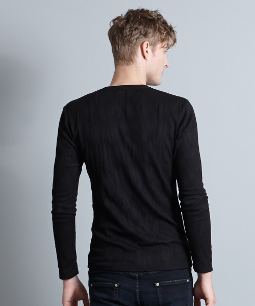 5351 POUR LES HOMMES(ゴーサンゴーイチプールオム)の「クラッシュタックフェイスVネック長袖カットソー(Tシャツ/カットソー・メンズ・ホワイト/ブラック・44/46/48/50)」の11枚目の写真