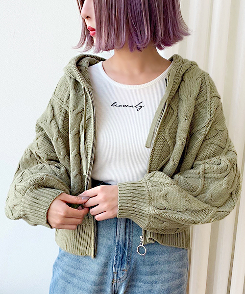 apres jour（アプレジュール）の「ケーブルニットZIPパーカー【ZOZOTOWN限定アイテム】（ニット/セーター・レディース・ベージュ/クリーム/ライトカーキ/ラベンダー・フリー）」の18枚目の写真