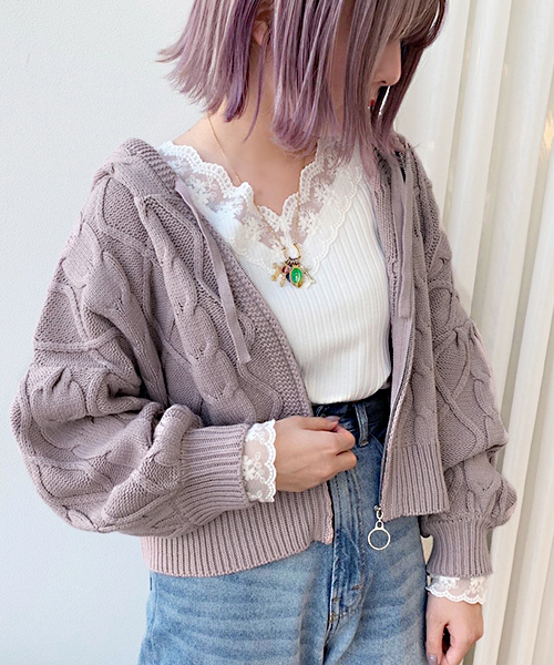 apres jour（アプレジュール）の「ケーブルニットZIPパーカー【ZOZOTOWN限定アイテム】（ニット/セーター・レディース・ベージュ/クリーム/ライトカーキ/ラベンダー・フリー）」の9枚目の写真