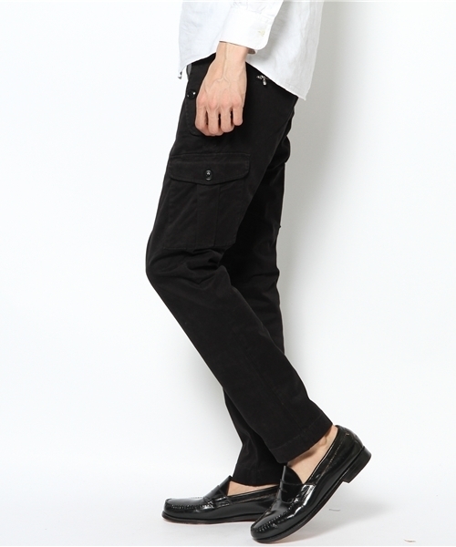 NANO universe（ナノユニバース）の「ストレッチモールスキン9分丈カーゴ（カーゴパンツ・メンズ・ブラック/ベージュ/オリーブ・28/30/32）」の4枚目の写真