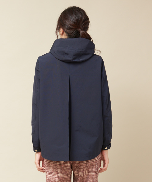 qualite バックプリーツナイロンブルゾン qualite バックプリーツナイロンブルゾン