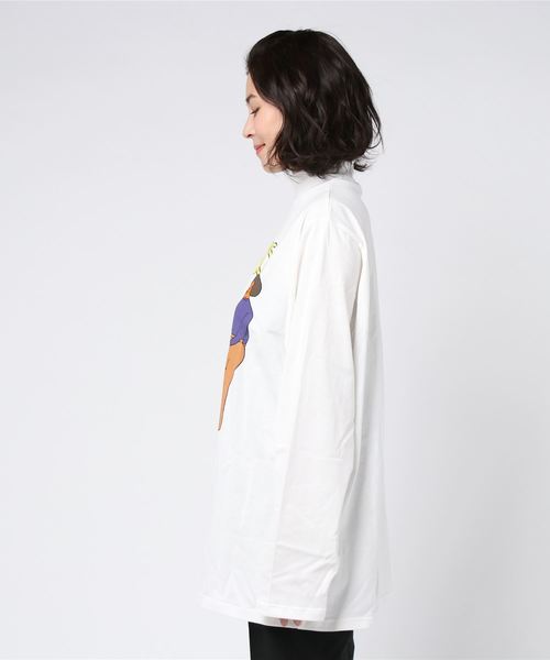 PUNYUS（プニュズ）の「ディスコステップロンT（Tシャツ/カットソー・レディース・カーキ/ホワイト/ブラック・3/4）」の5枚目の写真