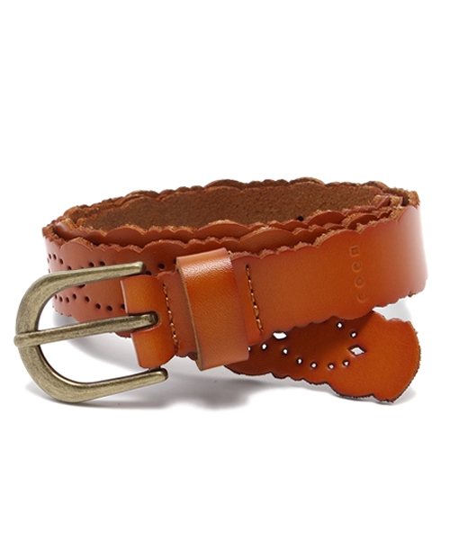 coen(コーエン)の「パンチングレザーベルト(ベルト・レディース・ホワイト/ダークブラウン/レッド/マスタード・フリー)」の4枚目の写真