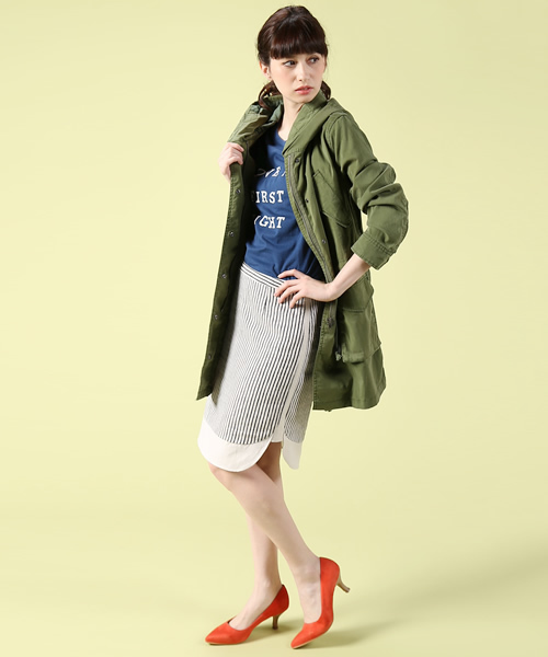 B:MING by BEAMS（ビーミングバイビームス）の「＜InRed 7月号掲載＞ビーミング by ビームス / プリント半袖Ｔシャツ（Tシャツ/カットソー・レディース・ホワイト/ライトグレー/ネイビー・MEDIUM/SMALL）」の14枚目の写真