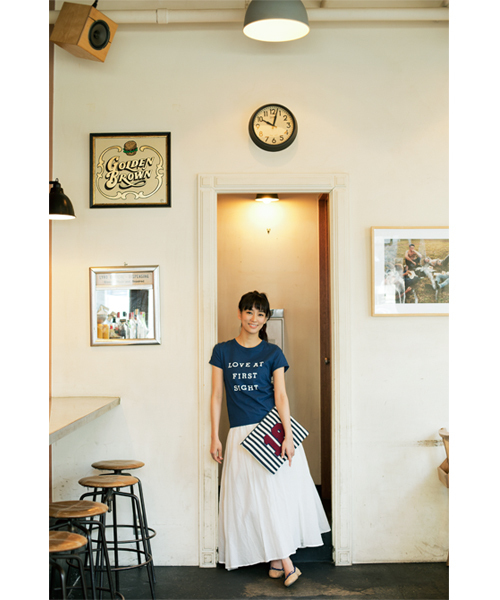 B:MING by BEAMS（ビーミングバイビームス）の「＜InRed 7月号掲載＞ビーミング by ビームス / プリント半袖Ｔシャツ（Tシャツ/カットソー・レディース・ホワイト/ライトグレー/ネイビー・MEDIUM/SMALL）」の15枚目の写真