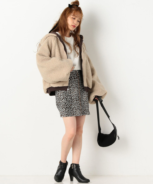 archives（アルシーヴ）の「リバーシブルボアブルゾン（ブルゾン・レディース・オフホワイト/ブラウン/モカ・MEDIUM）」の16枚目の写真