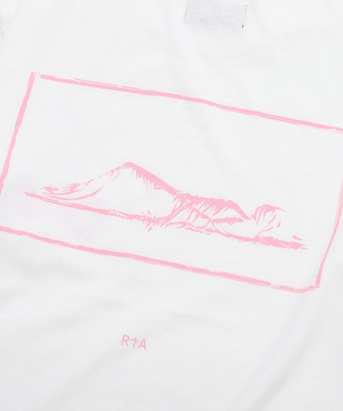 RtA（アールティーエー）の「RtA(アールティーエー) Pain is Pleasure　Tシャツ（Tシャツ/カットソー・メンズ・ホワイト・SMALL/MEDIUM）」の11枚目の写真