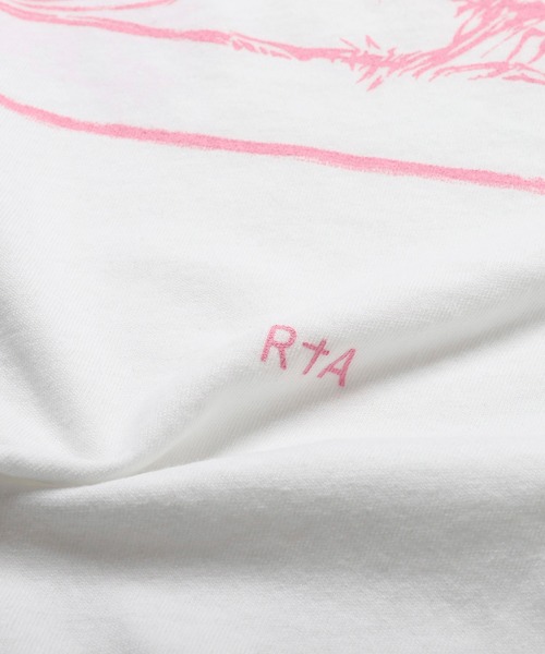 RtA（アールティーエー）の「RtA(アールティーエー) Pain is Pleasure　Tシャツ（Tシャツ/カットソー・メンズ・ホワイト・SMALL/MEDIUM）」の4枚目の写真