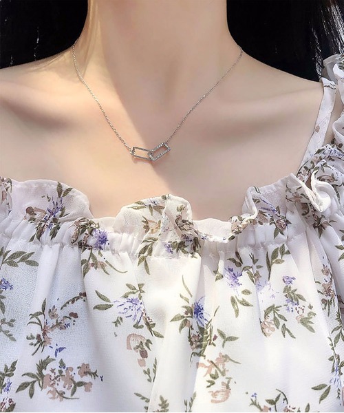 LA VORAGINE（ラ ヴォラジネ）の「925シルバ-ネックレス（ネックレス・レディース・A/B/C/D/E/F/L/M/G/H/I/J/K/O/P/Q/R/S/T/Y/Z/U/V/W/X/N/その他/その他1/その他2/その他3/その他4/その他5/その他6/その他7/その他12/その他13/その他10/その他11/その他9/その他8・FREE）」の10枚目の写真