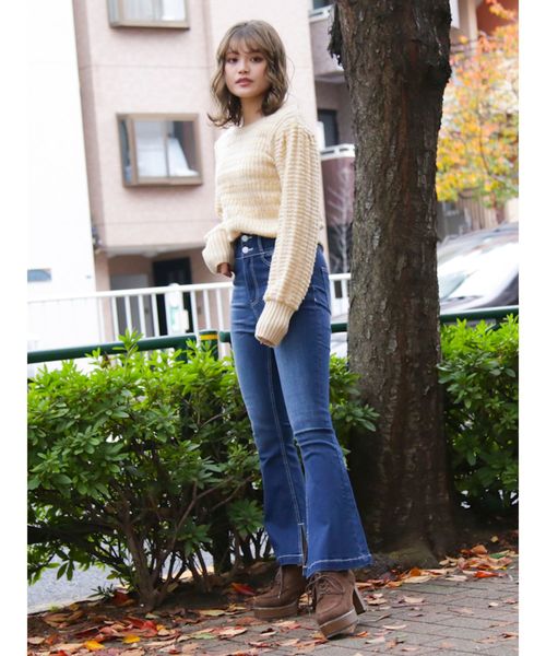 dazzlin(ダズリン)の「DENIMブーツカットパンツ(デニムパンツ・レディース・インディゴブルー/ブルー・24inch/25inch)」の7枚目の写真