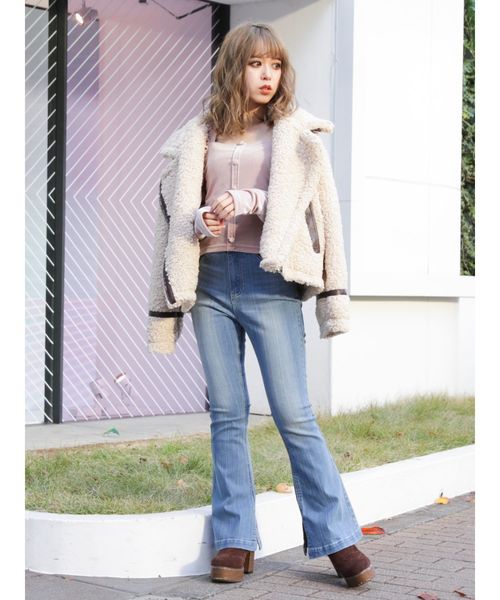 dazzlin(ダズリン)の「DENIMブーツカットパンツ(デニムパンツ・レディース・インディゴブルー/ブルー・24inch/25inch)」の11枚目の写真