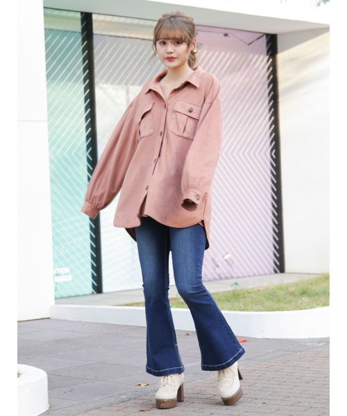 dazzlin(ダズリン)の「DENIMブーツカットパンツ(デニムパンツ・レディース・インディゴブルー/ブルー・24inch/25inch)」の13枚目の写真