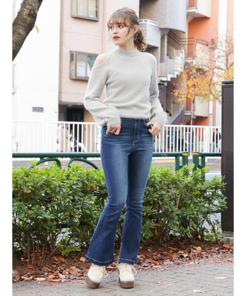dazzlin(ダズリン)の「DENIMブーツカットパンツ(デニムパンツ・レディース・インディゴブルー/ブルー・24inch/25inch)」の18枚目の写真