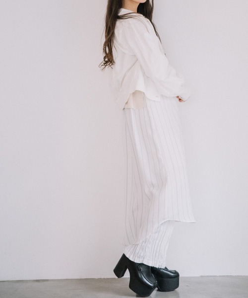 Mysa&Liina(ミーサリーナ)の「コンパクトギャザーシャツジャケット(シャツ/ブラウス・レディース・ベージュ/オフホワイト/ブルー・M)」の14枚目の写真