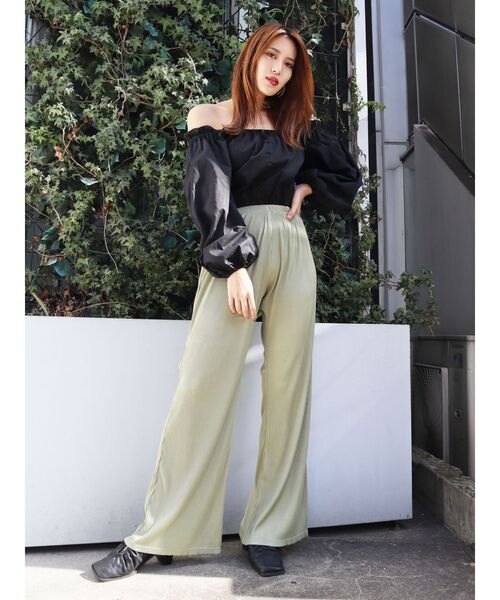 EMODA（エモダ）の「オフショルダータイトトップス（シャツ/ブラウス・レディース・ホワイト/ブラック/パープル/オレンジ・FREE）」の10枚目の写真