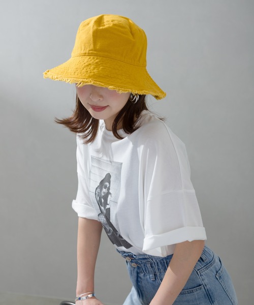 SpRay（スプレイ）の「リバーシブルフリンジバケットＨＡＴ（ハット・レディース・ブラック/ベージュ/ブラウン/オレンジ/レンガ/マスタード・FREE）」の4枚目の写真