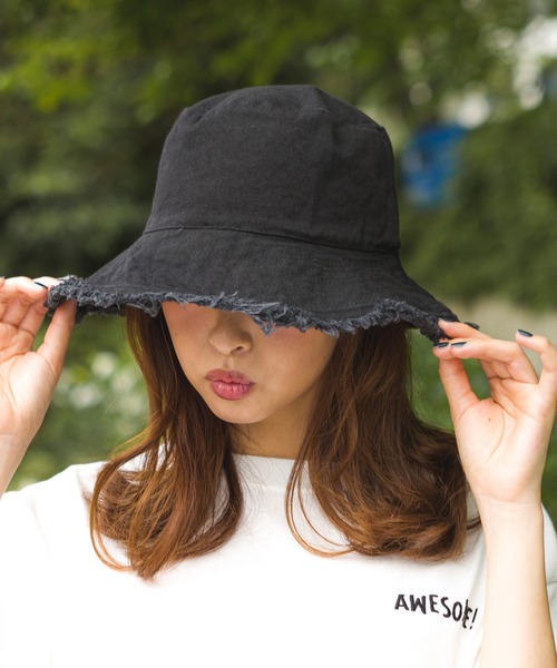 SpRay（スプレイ）の「リバーシブルフリンジバケットＨＡＴ（ハット・レディース・ブラック/ベージュ/ブラウン/オレンジ/レンガ/マスタード・FREE）」の8枚目の写真
