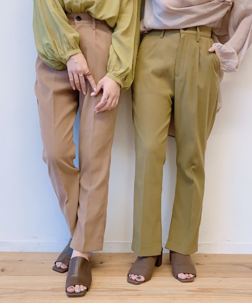 VANNIE U（ヴァニーユー）の「カラーフレアパンツ【Sサイズ展開あり】（その他パンツ・レディース・ベージュ/チョコ/グリーン・FREE/SMALL）」の4枚目の写真