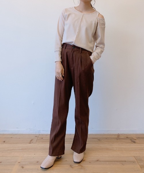 VANNIE U（ヴァニーユー）の「カラーフレアパンツ【Sサイズ展開あり】（その他パンツ・レディース・ベージュ/チョコ/グリーン・FREE/SMALL）」の6枚目の写真