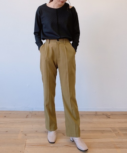 VANNIE U（ヴァニーユー）の「カラーフレアパンツ【Sサイズ展開あり】（その他パンツ・レディース・ベージュ/チョコ/グリーン・FREE/SMALL）」の15枚目の写真