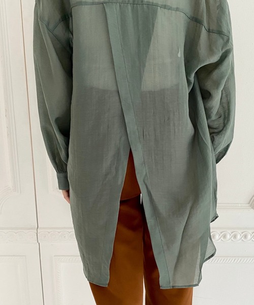 archives（アルシーヴ）の「backレイヤードスリットシャツ（シャツ/ブラウス・レディース・ブラウン/グリーン/アイボリー/ラベンダー/モカ・MEDIUM）」の9枚目の写真