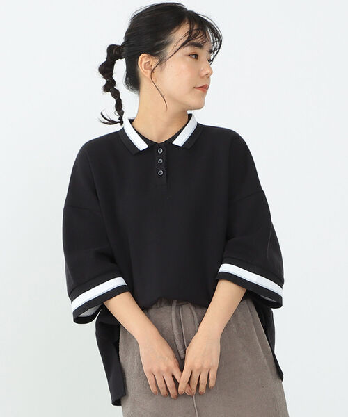 CAROLINA GLASER（カロリナ グレイサー）の「CAROLINA GLASER / ライン入り ポロシャツ（ポロシャツ・レディース・オフホワイト/ブラック・ONE SIZE）」の6枚目の写真