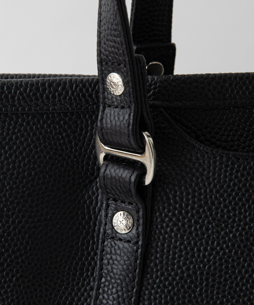 SEEKER（シーカー）の「【SEEKER別注】グレイン エンボスレザートート（トートバッグ・メンズ・ブラック/ダークブラウン/ネイビー・フリー）」の13枚目の写真