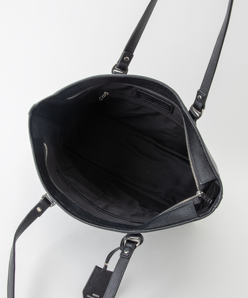 SEEKER（シーカー）の「【SEEKER別注】グレイン エンボスレザートート（トートバッグ・メンズ・ブラック/ダークブラウン/ネイビー・フリー）」の16枚目の写真