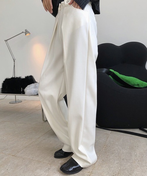 chuclla（チュクラ）の「【chuclla】【2021/SS】Tuck high-waist pants chw1482（スラックス・レディース・ホワイト/ブラック・S/M/L）」の12枚目の写真